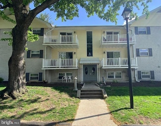 5 Warren Lodge Ct Unit 2A, Cockeysville, MD 21030