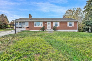5524 Thornrose Rd, Roanoke, VA 24012