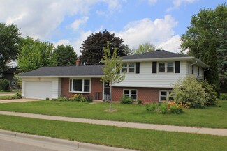418 Baitinger Ct, Sun Prairie, WI 53590