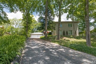 2816 N Blue Ridge Dr, Bloomington, IN 47408