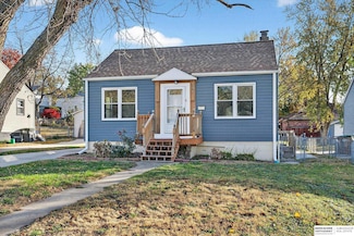 6251 S 41st Ave, Omaha, NE 68107