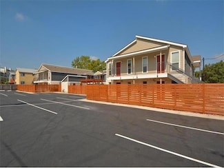 2512 Durwood St Unit 205, Austin, TX 78704