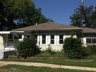 503 S Bridge St, Saint Anne, IL 60964