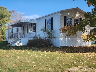 12 L St, Bangor, ME 04401