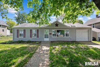 2043 30th St, Rock Island, IL 61201