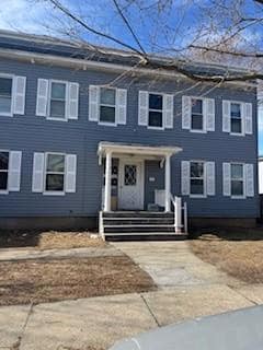 22 2nd Ave Unit 6, Bay Shore, NY 11706