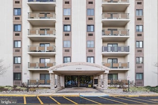 27603 Valley Run Dr Unit 603, Wilmington, DE 19810