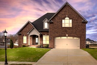 238 Young Ln, Pleasant View, TN 37146