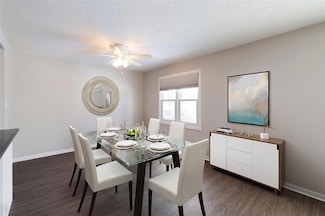 1240 49th St Unit 5, West Des Moines, IA 50266