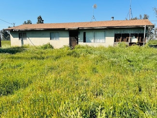 13232 Avenue 72, Earlimart, CA 93219