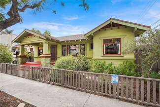 526 E 8th St, Long Beach, CA 90813