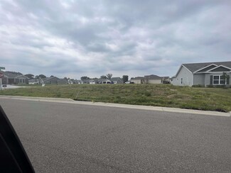 3890 Gregory Ct, Warsaw, IN 46582
