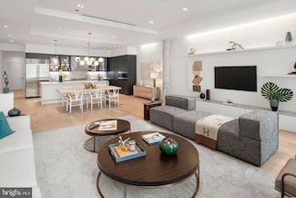 2110 Walnut St Unit 401, Philadelphia, PA 19103