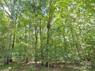 112 Sandy Point Dr, Shelby, NC 28150