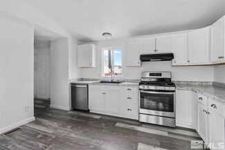 17855 Blackbird Dr, Reno, NV 89508