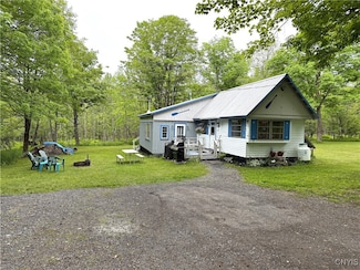 2036 Thornapple Rd, Remsen, NY 13438