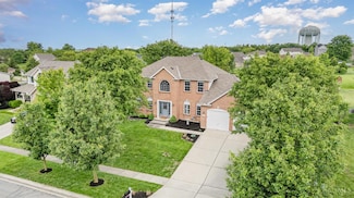 8137 Logans Ridge Dr, West Chester, OH 45069