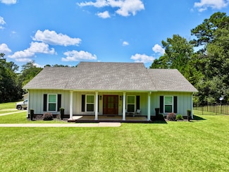 825 Whitehead Ln, Jackson, AL 36545