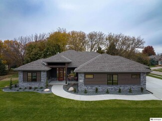 889 Arbor Dr, Blair, NE 68008