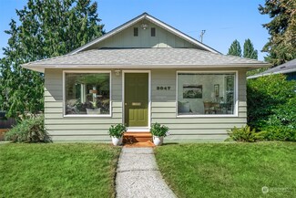 3047 46th Ave SW, Seattle, WA 98116