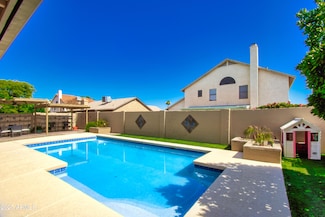 7725 W Dreyfus Dr, Peoria, AZ 85381