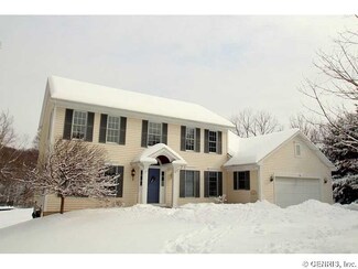 29 Partridge Hollow, Honeoye Falls, NY 14472