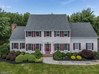 4 Coryell Ct, Flemington, NJ 08822