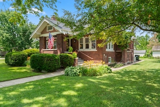 321 W Chebanse Ave, Chebanse, IL 60922