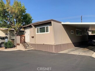 30 Veronica Way, Mission Hills, CA 91345