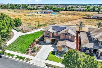 1256 Poplar Dr, Oakley, CA 94561