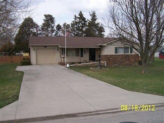 210 W Andrews St, Monroe, IN 46772