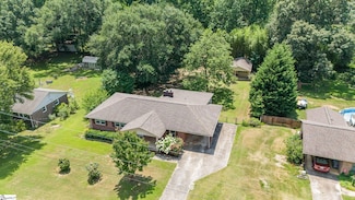 620 Creighton Dr, Taylors, SC 29687