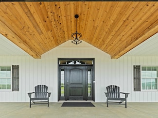 4848 Greenville Rd, White Plains, KY 42464