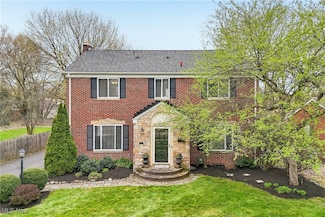 1610 W Exchange St, Akron, OH 44313