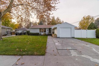 115 N Palouse St, Kennewick, WA 99336