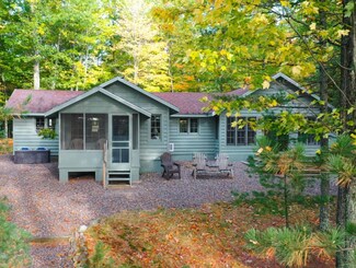 10479 Cedar Falls Rd, Hazelhurst, WI 54531