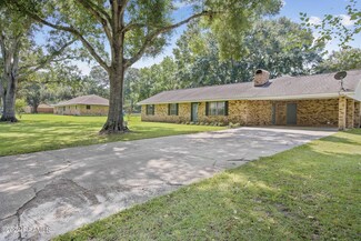 126 Saint Mary Ave, Opelousas, LA 70570