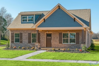 17358 Brooklawn St, Athens, AL 35611