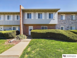 5132 S 126th Plaza, Omaha, NE 68137