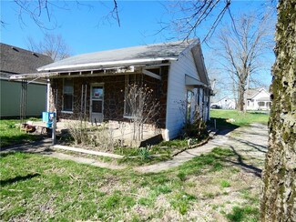 403 Railroad St, Elizabeth, IN 47117