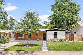 1006 Alegria Rd, Austin, TX 78757