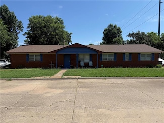 2420 Marshall Dr, Edmond, OK 73013