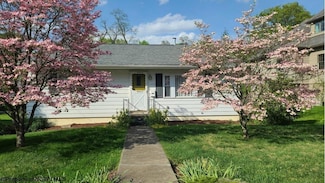1208 Cambridge Ave, Morgantown, WV 26505