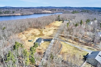 21 Davis Rd, Westminster, MA 01473