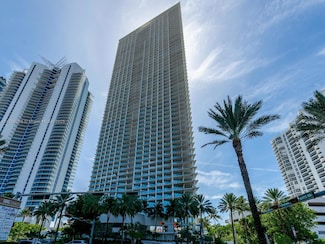 16901 Collins Ave Unit 703, Sunny Isles Beach, FL 33160