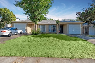 2532 Michelle Dr, Sacramento, CA 95821