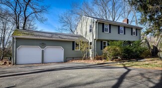 80 S Main St, Sherborn, MA 01770