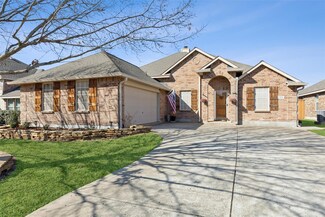 133 Hickory Creek Dr, Red Oak, TX 75154