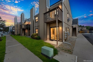 225 E 8th Ave Unit E10, Longmont, CO 80504