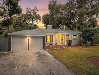 329 57th Ave S, Saint Petersburg, FL 33705